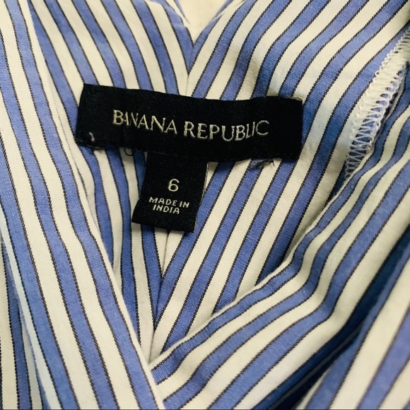 Banana Republic Crossover Sleeveless Blouse 6 - Picture 2 of 3